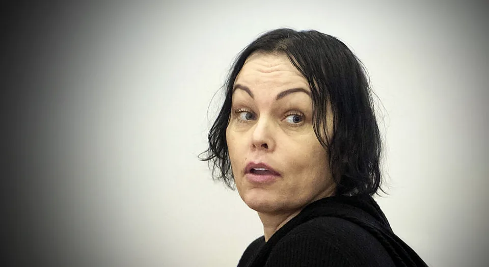 Read more about the article Zsuzsová odchádza zo súdu opäť sklamaná: Zostáva vo väzbe