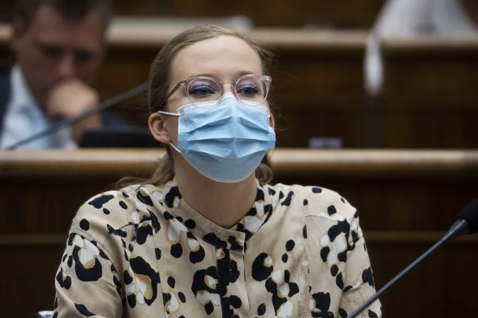 Read more about the article Marcinková dnes nebola úspešná: Mrzí ma, že parlament nevyhlásil stav klimatickej núdze