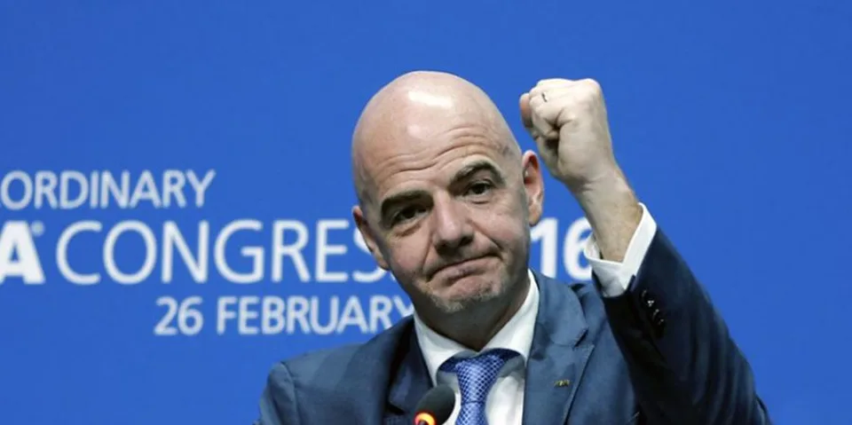 Read more about the article Prokurátor chce začať trestné stíhanie proti šéfovi FIFA Infantinovi