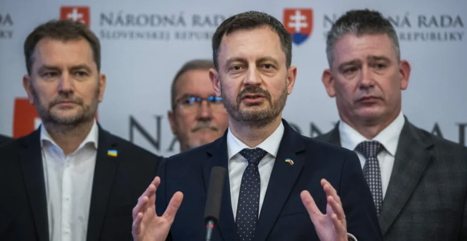 Read more about the article Mladý smerák Melicher: Vládnu u nás nevzdelaní a arogantní vagabundi, ktorí ľuďom v kríze škodia!