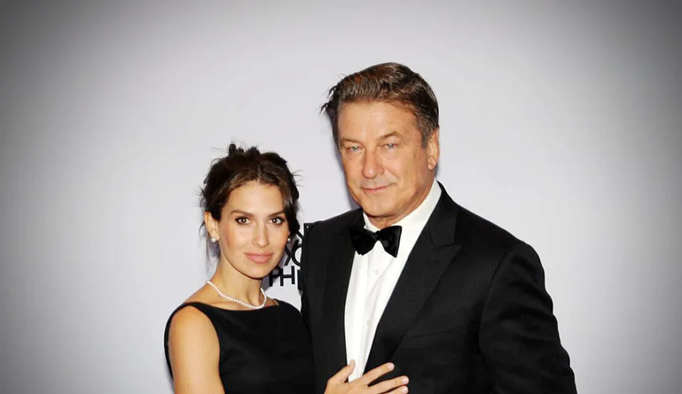 Read more about the article Alec Baldwin sa stal po siedmykrát otcom, ale jeho žena nerodila