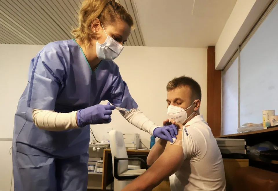 You are currently viewing V banskobystrickej Rooseveltovej nemocnici zaočkujú v nedeľu 15 ľudí