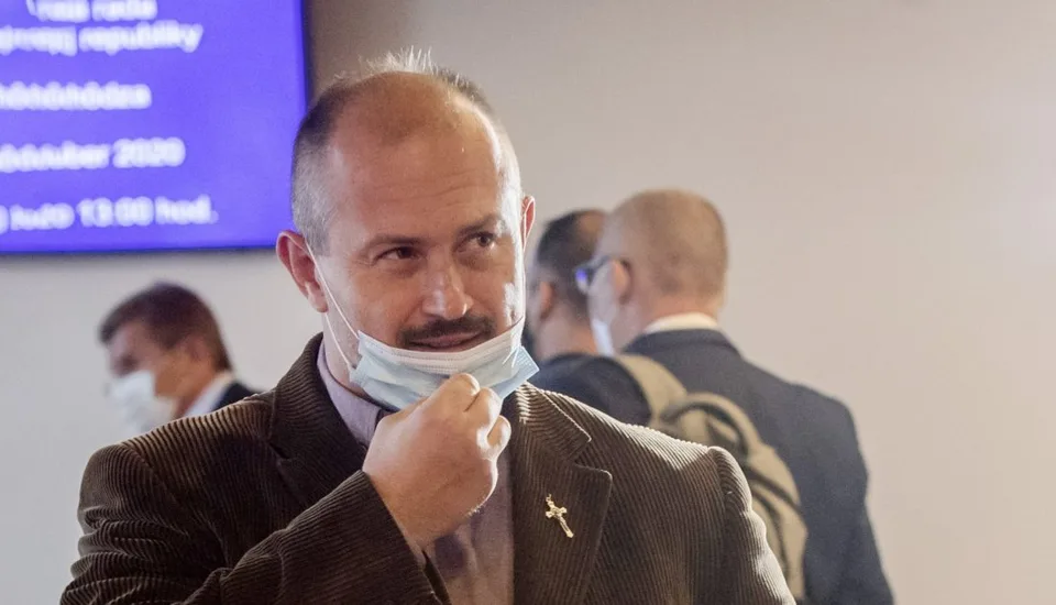 Read more about the article Polícia preveruje Kotlebu. Porušil  povinnú karanténu?