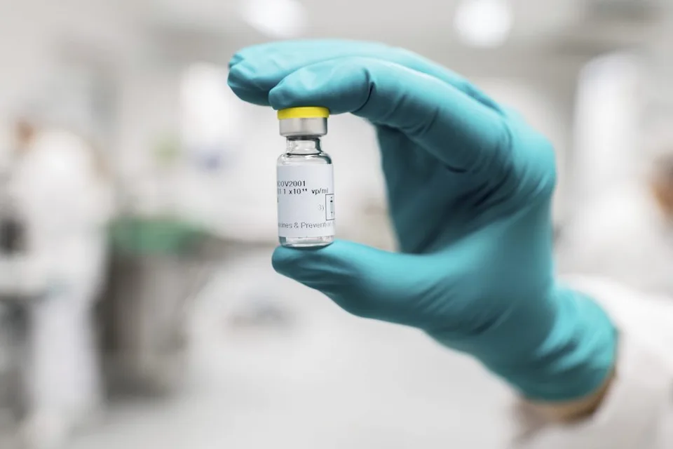 Read more about the article Spoločnosť Sanofi začína na ľuďoch testovať svoju druhú vakcínu