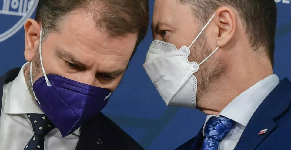Read more about the article VIDEO Kamenický nazval Matoviča s Hegerom Patom a Matom: Vodu kážu, vodku pijú!