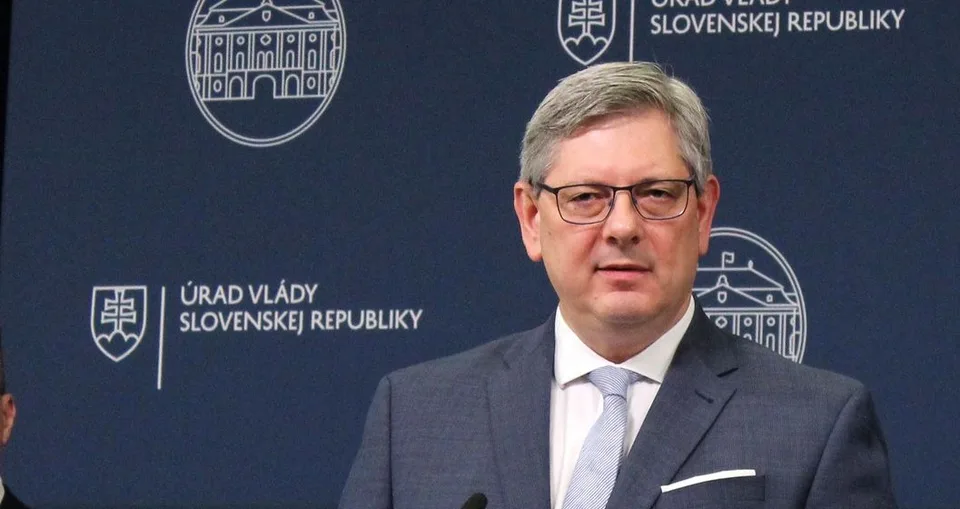 Read more about the article Neziskové organizácie vyzývajú ministra spravodlivosti: Obnovte dotácie na podporu ľudských práv!