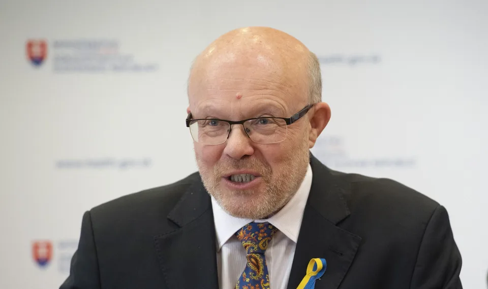 Read more about the article Alarm pre meningitídu pri Prahe: Minister zdravotníctva upokojuje verejnosť