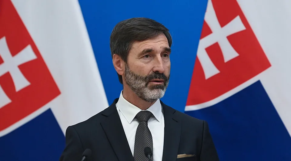 Read more about the article Blanár: Nie je tradícia, aby nový maďarský premiér navštívil ako prvú SR