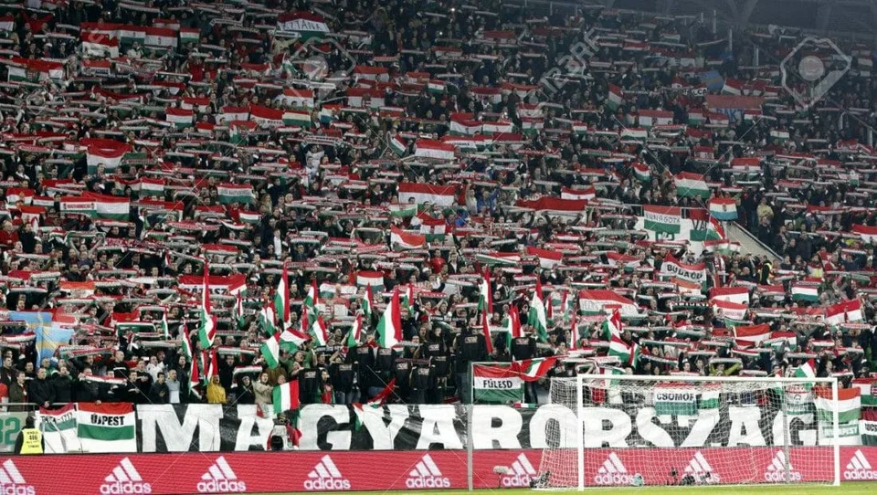 Read more about the article Maďarov potrestali: Za rasizmus odohrajú zápas bez divákov a zaplatia vysokú pokutu!
