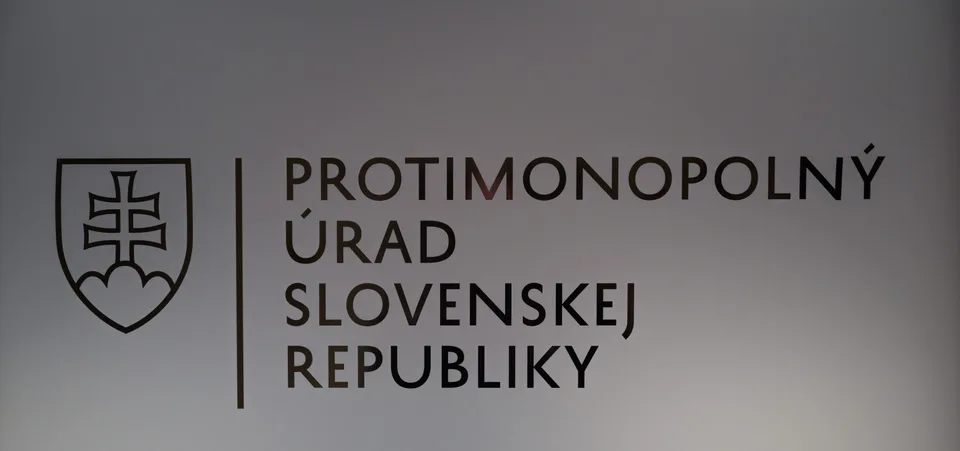 Read more about the article Miliónové pokuty a vážne obvinenia: Tajné dohody ešte pred COVIDom pod drobnohľadom PMÚ