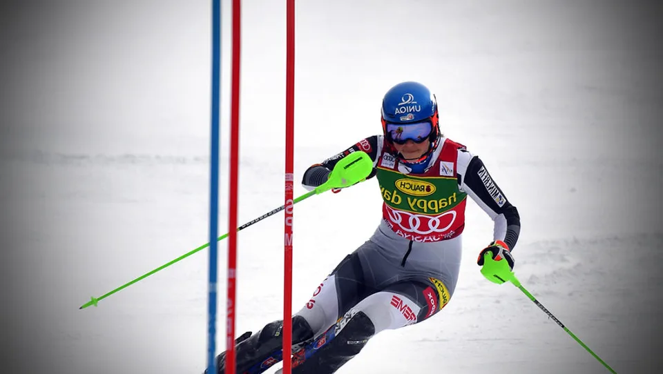 Read more about the article FENOMENÁLNE! Šampiónka s číslom 7! Naša Petra vyhrala úvodný slalom svetového pohára!
