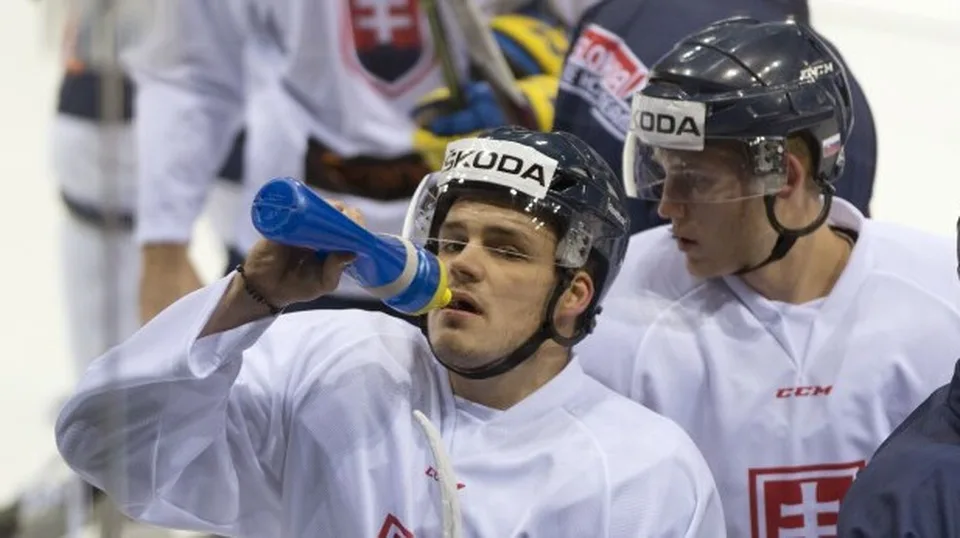 Read more about the article Patrik Lušňák predčasne skončil v HK Poprad