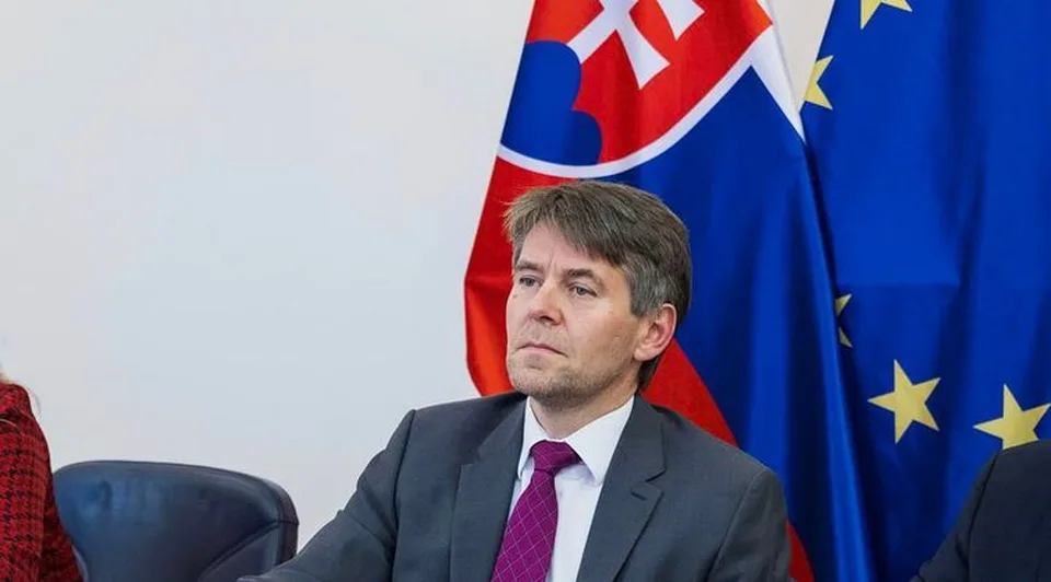 Read more about the article Nové rokovania s Britániou: Zahraničná politika Slovenska dostáva nový impulz