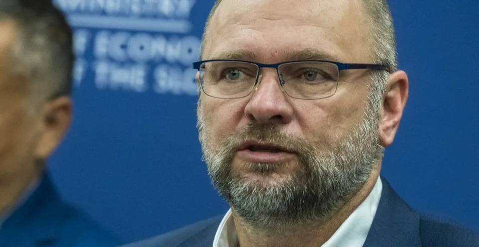 Read more about the article Vláda bude dnes rokovať o elektrine a plyne. Podklady mal pripraviť Sulík