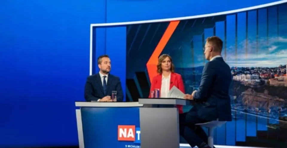 Read more about the article Priatelia, pripravte si pevné nervy: TÍTO politici vám nedajú pokoj ani počas nedeľného obeda!