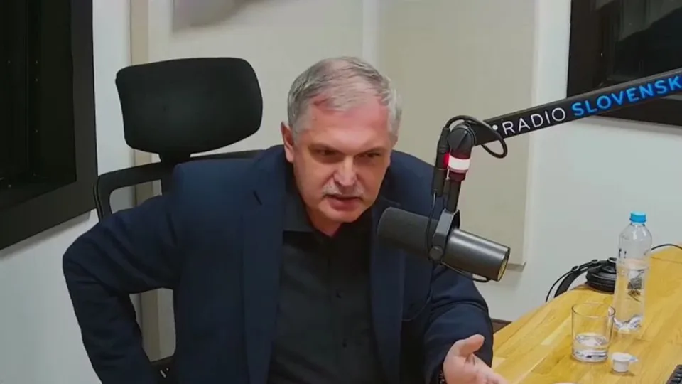 Read more about the article Koalícia ráta s tým, že prezidentka Čaputová bude Trestný zákon vetovať, prezradil Roman Michelko