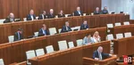 poslanci Národnej rady (NR) SR
