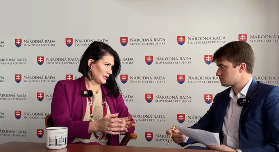 Read more about the article Cigániková si sype popol na hlavu: Rozumiem ľuďom, že boli znechutení z Matoviča a z toho nášho cirkusu!