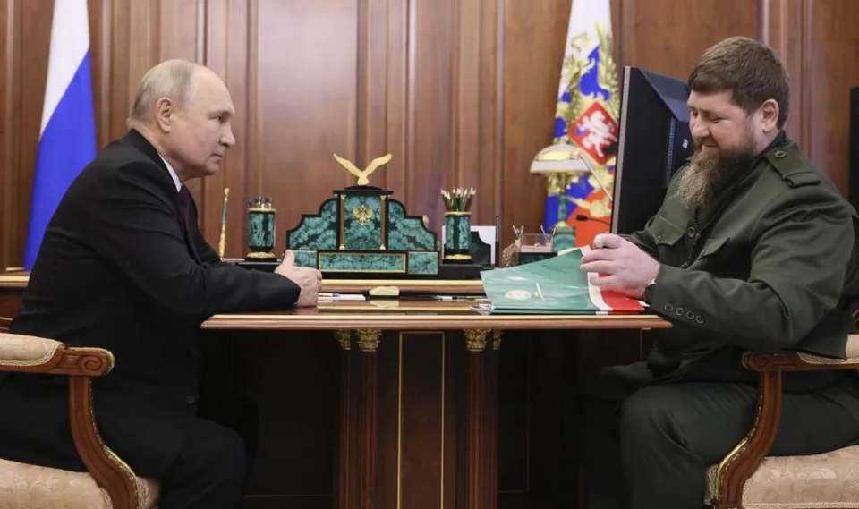 Read more about the article Pôjdu na Ukrajinu za Rusko bojovať ďalší Čečenci? Putinovi to ponúka ich vodca Kadyrov