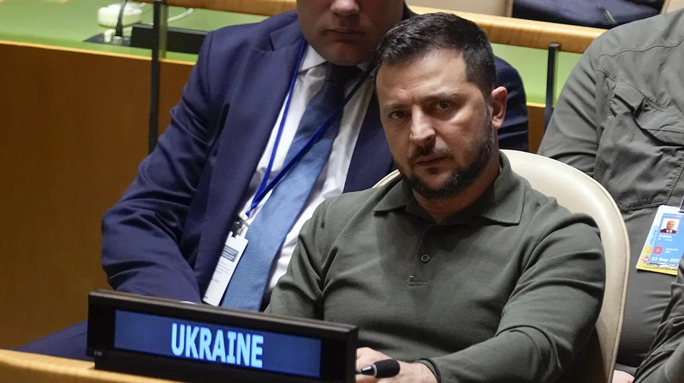 You are currently viewing Rana pre Zelenského? Biely dom: USA nepošlú vojakov bojovať na Ukrajinu!