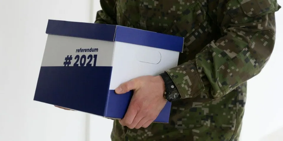 Read more about the article Referendum v nedohľadne: SaS chce stopku pre smerácky návrh, ľudia im vynadali