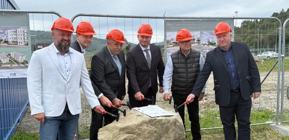 Read more about the article Septembrový štart výstavby: Krásno nad Kysucou získa nové byty a škôlku s podporou ŠFRB