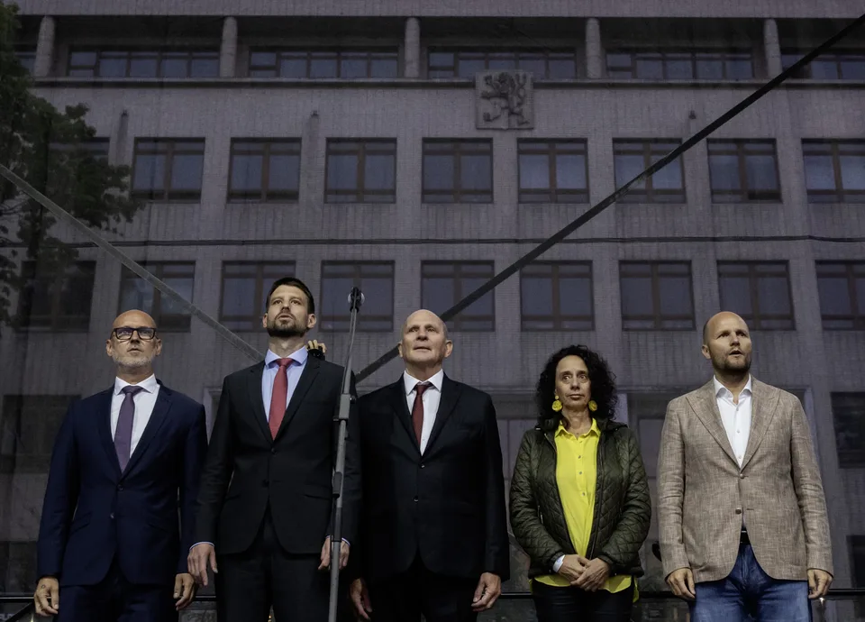 Read more about the article Štátna volebná komisia oficiálne potvrdila neplatnosť Naďovho referenda