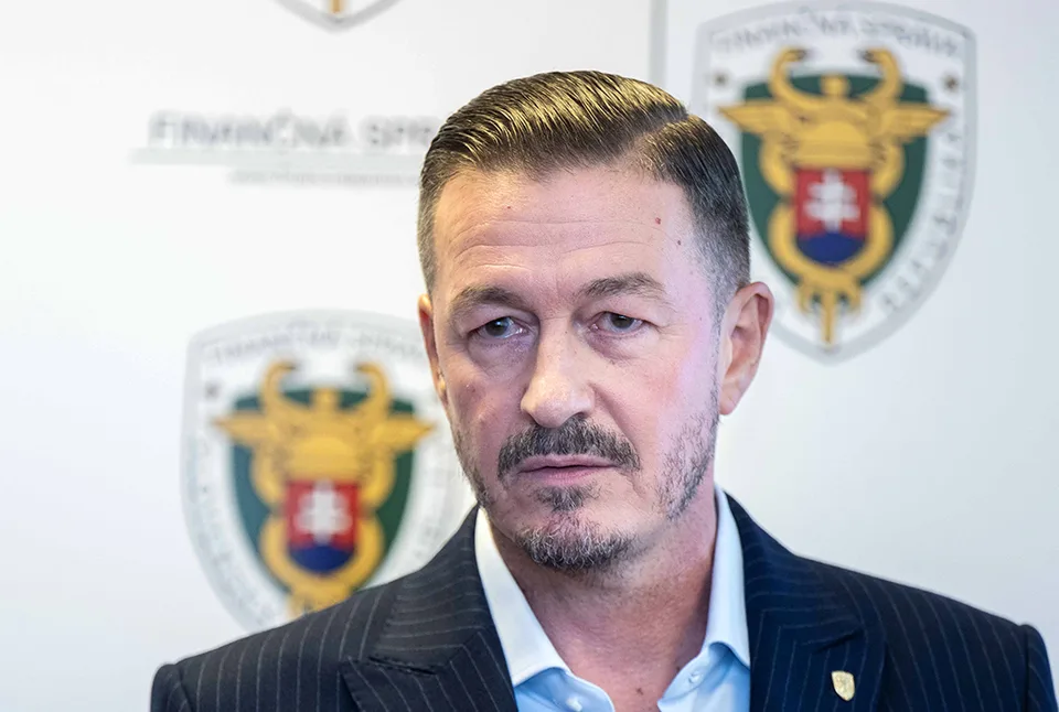 Read more about the article Revolúcia vo faktúrach sa blíži: Povinné e-faktúry majú ušetriť čas aj tisíce eur