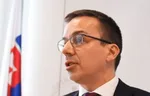 minister práce, sociálnych vecí a rodiny Erik Tomáš (Hlas-SD)