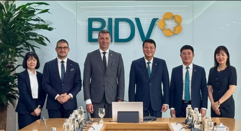 You are currently viewing Slovensko a Vietnam posilňujú vzťahy: Eximbanka prehlbuje spoluprácu s kľúčovou bankou BIDV
