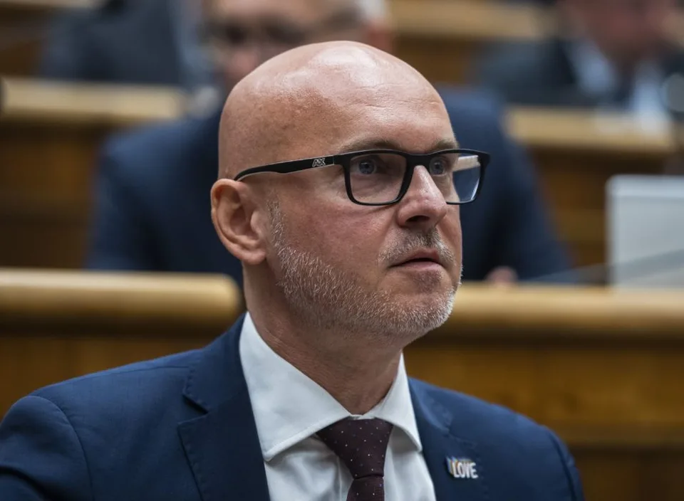Read more about the article Vojna medzi Sulíkom a Gröhlingom! “Fiki” odkazuje: Pôjdem po tebe ešte tvrdšie ako doteraz, Braňo