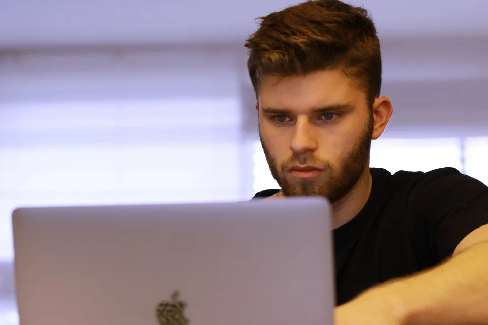 Read more about the article Realita slovenského vzdelávania: Prepojenosť škôl a praxe v IT sektore je skoro nulová