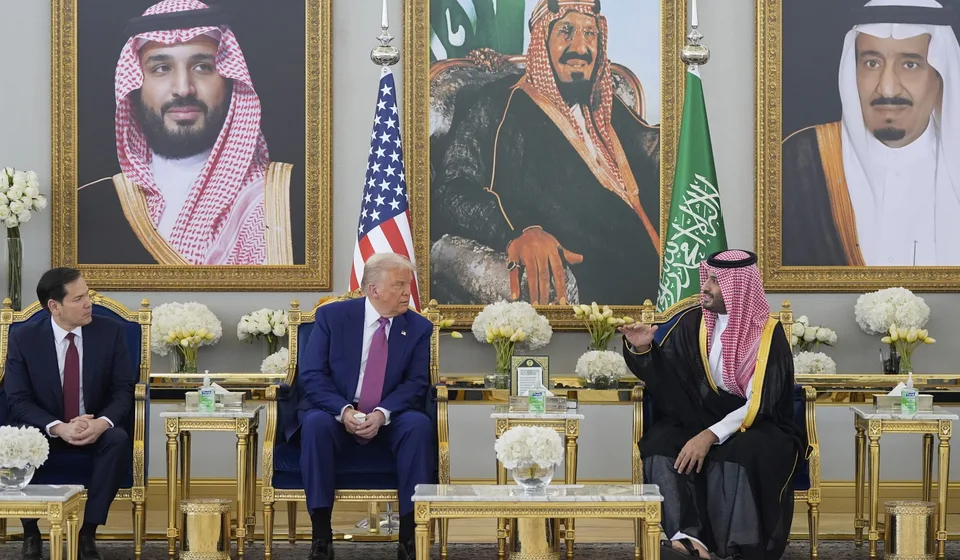 Read more about the article Trump začal historické turné po Blízkom východe: Saudska Arábia ako prvá zastávka!