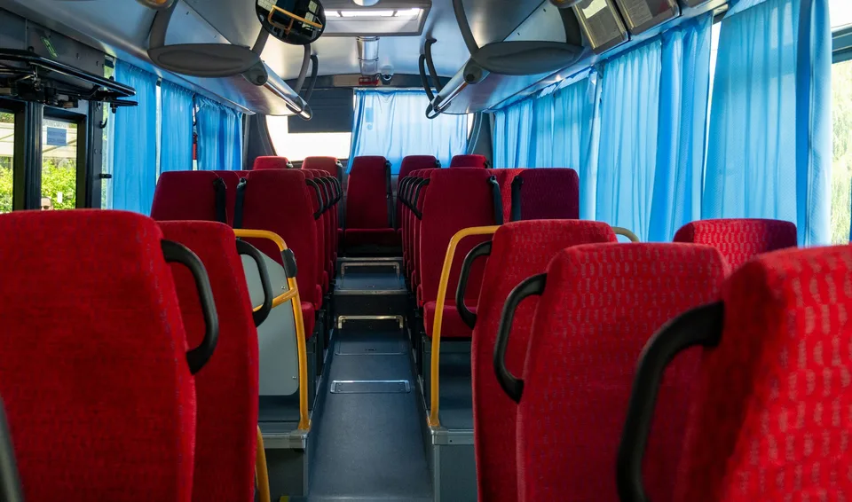 Read more about the article Francúzska kontrola ukázala desivé zistenia: Vodiči školských autobusov pod vplyvom drog a alkoholu