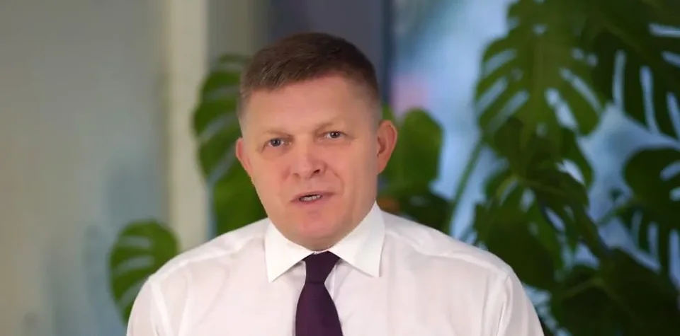 Read more about the article VIDEO Fico: Predstavte si, Sulík mi poslal list! Samozrejme, na slušný list, slušne odpíšem