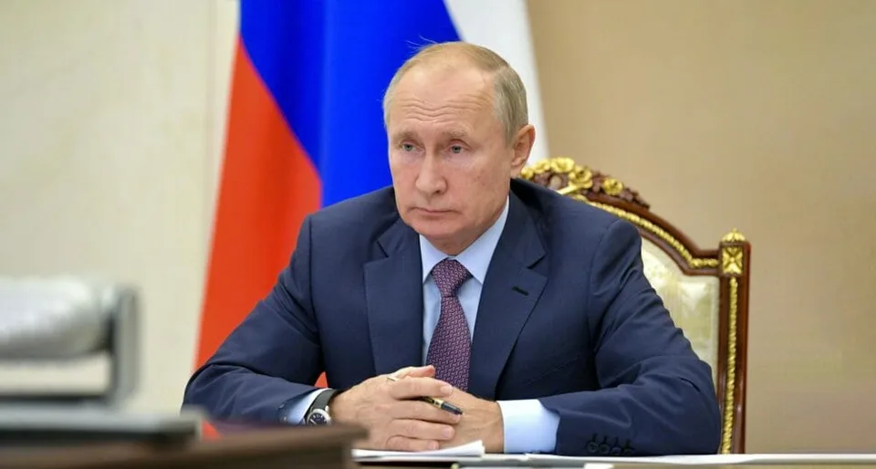 Read more about the article Putin tvrdí, že dal osobný súhlas na prevoz Navaľného do Nemecka