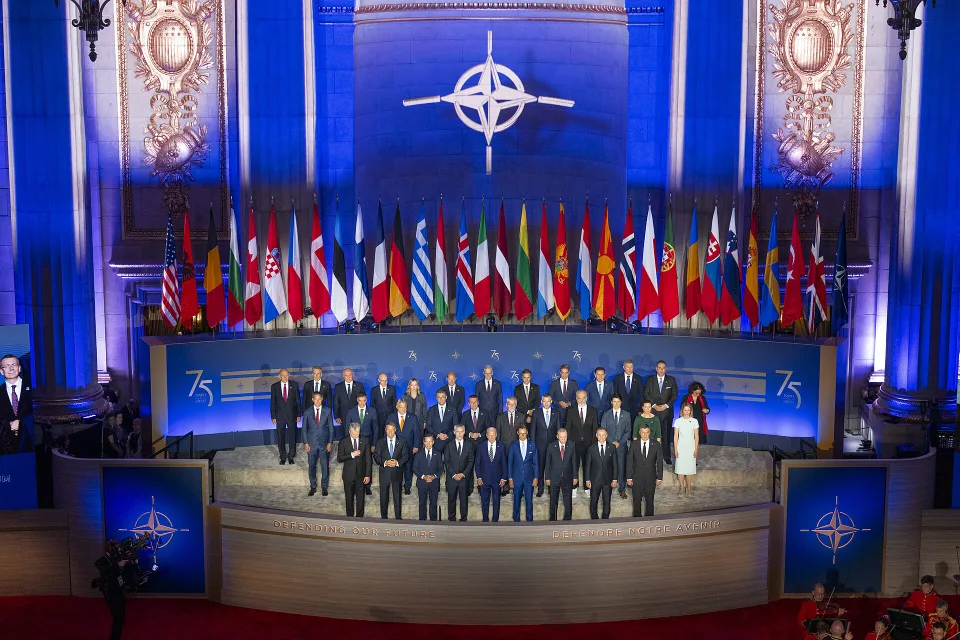Read more about the article Krajiny NATO zvýšia do roku 2035 výdavky na obranu na 5 percent HDP