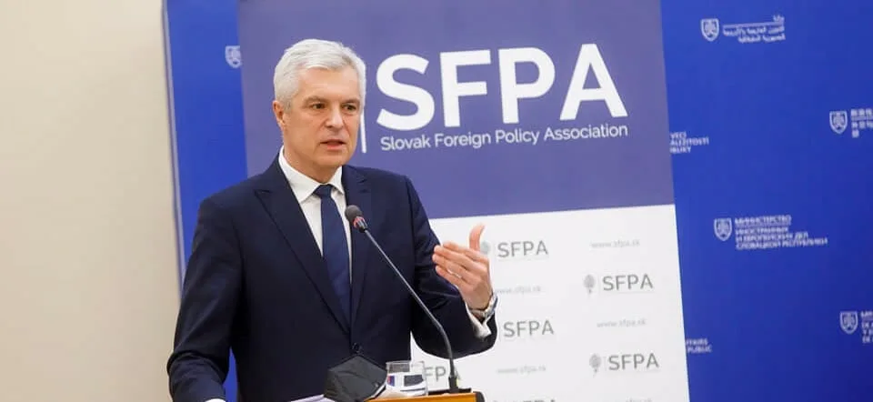 Read more about the article Korčok si rypol: Dianie posledných dní ukázalo stav mentálneho myslenia spoločnosti
