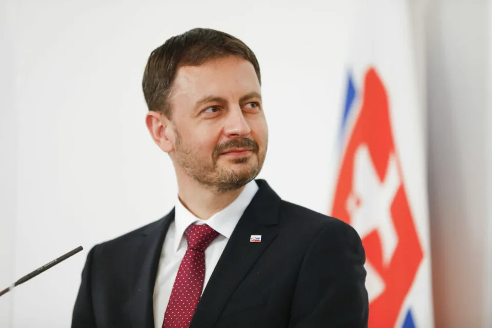 Read more about the article Stál za Matovičom a je aj pri Hegerovi: Tento muž šéfuje zboru poradcov