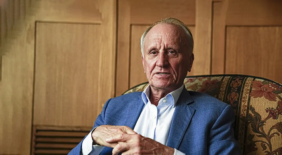 Read more about the article Bol pri rozpade Sovietskeho zväzu: Zomrel poradca prezidenta Jeľcina Gennadij Burbulis