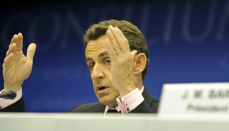 Read more about the article Francúzsky exprezident Nicolas Sarkozy chce zlúčiť tresty: Verdikt môže zmeniť jeho prípad