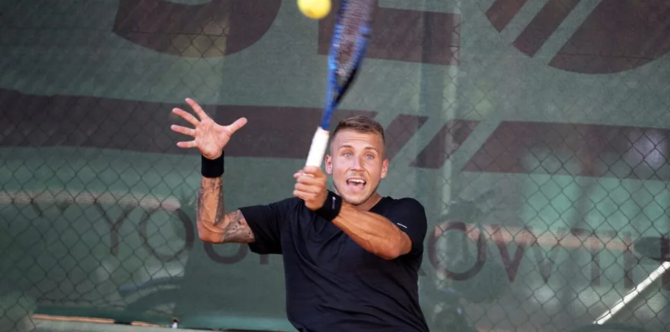 Read more about the article ATP Marseille: Alex Molčan postúpil do hlavnej súťaže