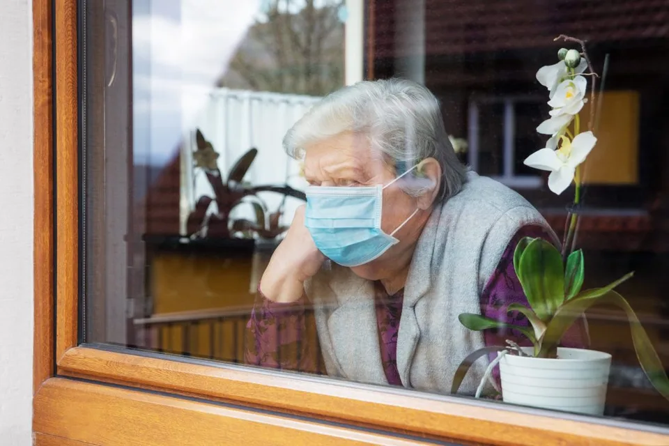 Read more about the article Kritická situácia v Prievidzi: V zariadení pre seniorov majú desiatky nakazených