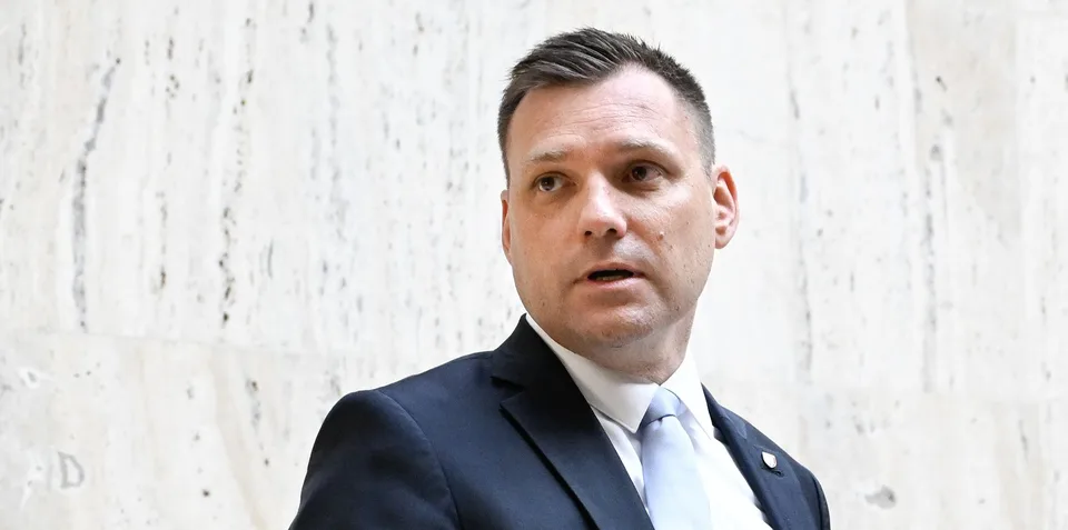 Read more about the article Taraba: ÚS SR odmietol sťažnosť na postup MŽP pri projekte Malinec -Látky. Totálna hanba pre Kiču, Štohlovu a spol.
