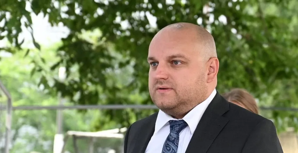 Read more about the article Prokurátor Repa sa zlostí, proces s exšéfom kontrarozviedky SIS Ľubomírom A. odročili