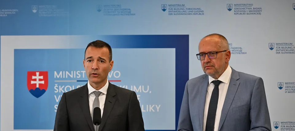 Read more about the article Drucker a Bek sa dohodli na spolupráci: Disponujú takmer totožnými výzvami