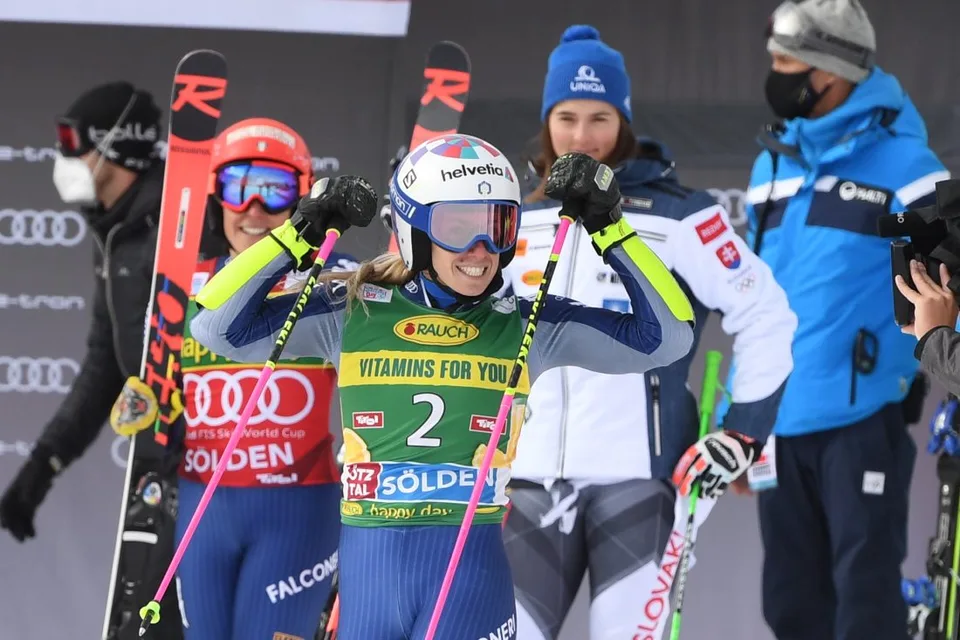 Read more about the article Vlhová to v Söldene dala! Skončila na pódiu