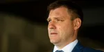 Tomáš Taraba počas tlačovej konferencie