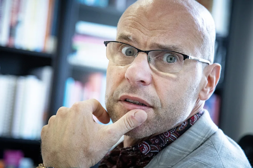 Read more about the article Matovič rozčúlil Bukovského. Ten do boja povolal právnikov