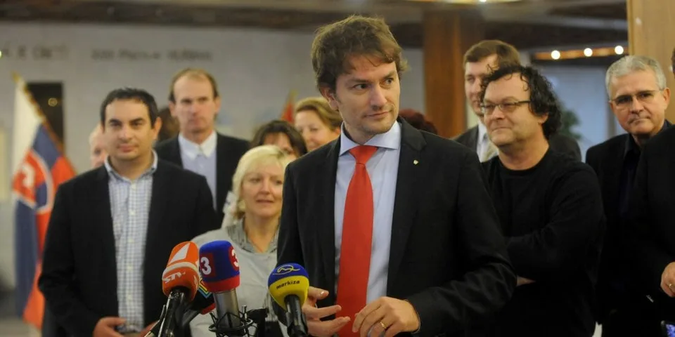 Read more about the article OĽaNO oslávi desať rokov, možno bude aj párty. Taká rodinná, hnutie nemá ani 50 členov